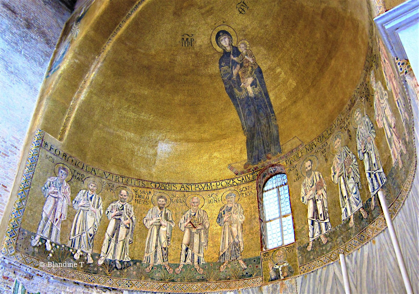 Vierge à l'enfant mosaique art byzantin